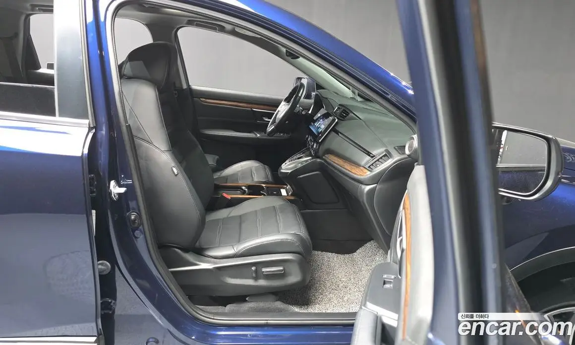 Honda CR-V 2022 2.0 автомат (гидро), фото 17