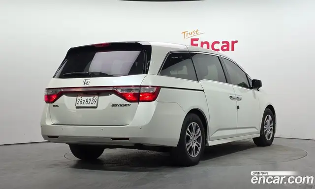 Honda Odyssey 2013 3.5 автомат (гидро), миниатюра 2 Honda Odyssey 2013 3.5 автомат (гидро), миниатюра 2