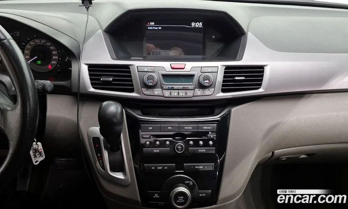 Honda Odyssey 2013 3.5 автомат (гидро), фото 14 Honda Odyssey 2013 3.5 автомат (гидро), фото 14