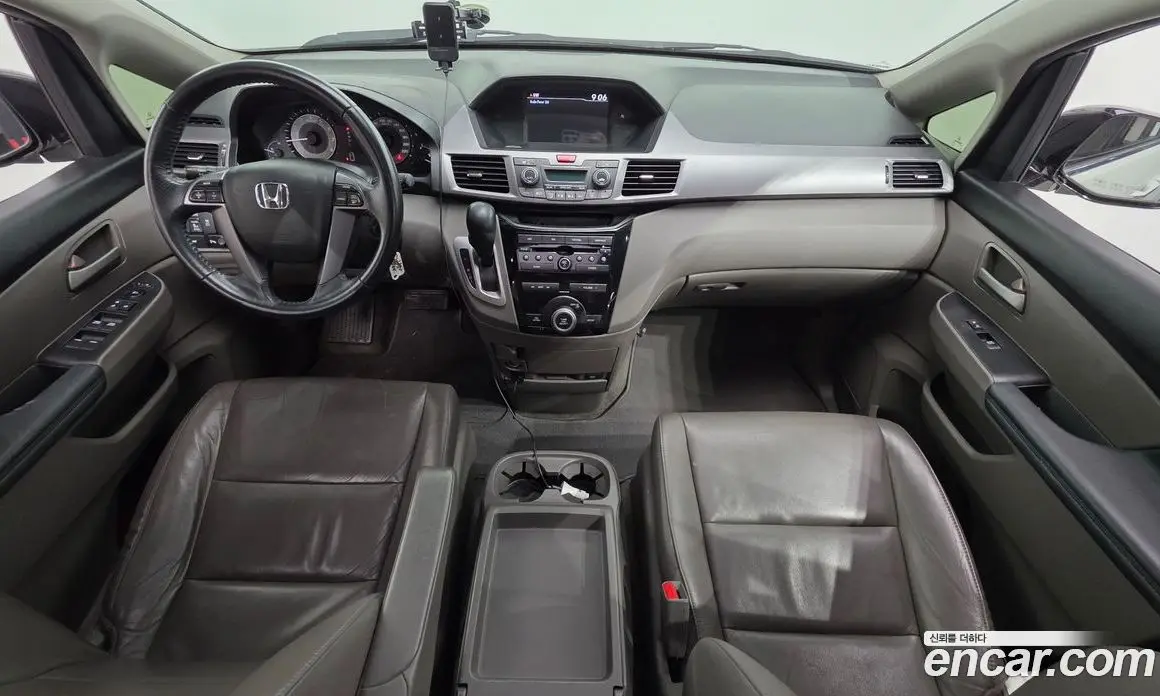 Honda Odyssey 2013 3.5 автомат (гидро), фото 7 Honda Odyssey 2013 3.5 автомат (гидро), фото 7