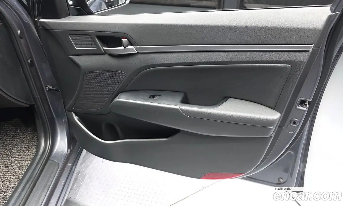 Hyundai Avante 2019 1.6 автомат (гидро), фото 14 Hyundai Avante 2019 1.6 автомат (гидро), фото 14