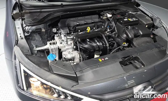 Hyundai Avante 2019 1.6 автомат (гидро), миниатюра 6 Hyundai Avante 2019 1.6 автомат (гидро), миниатюра 6