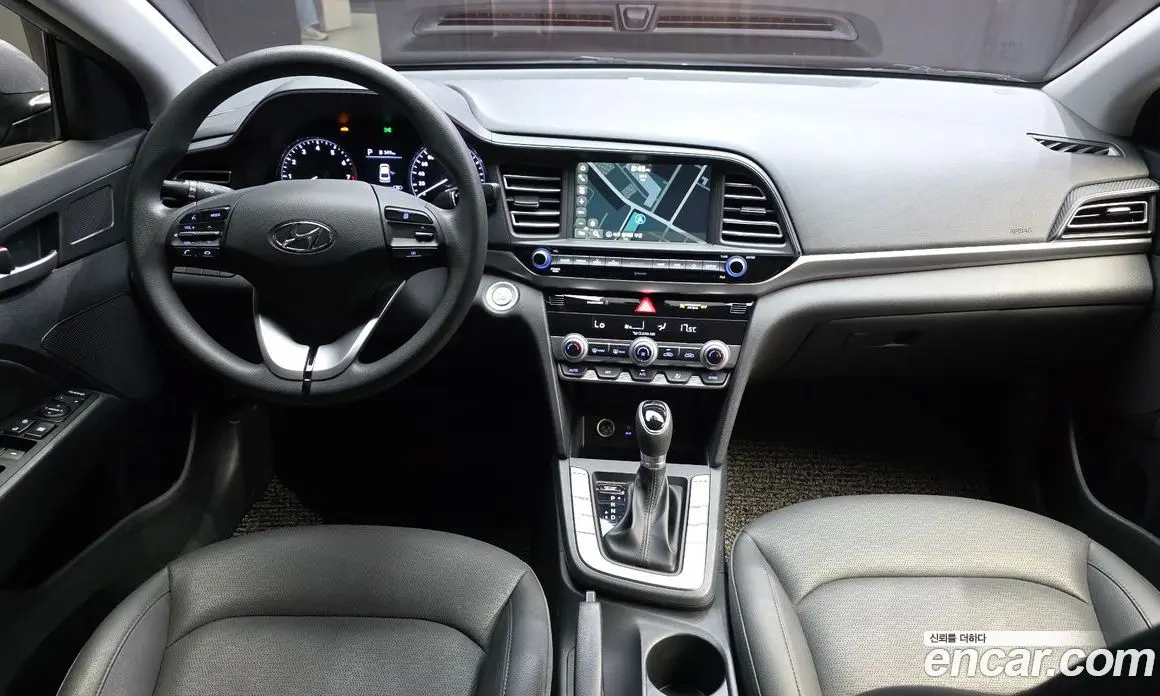 Hyundai Avante 2019 1.6 автомат (гидро), фото 10 Hyundai Avante 2019 1.6 автомат (гидро), фото 10