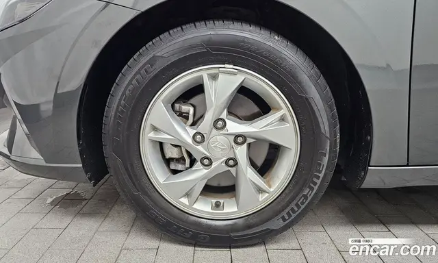 Hyundai Avante 2022 1.6 автомат (гидро), миниатюра 4 Hyundai Avante 2022 1.6 автомат (гидро), миниатюра 4
