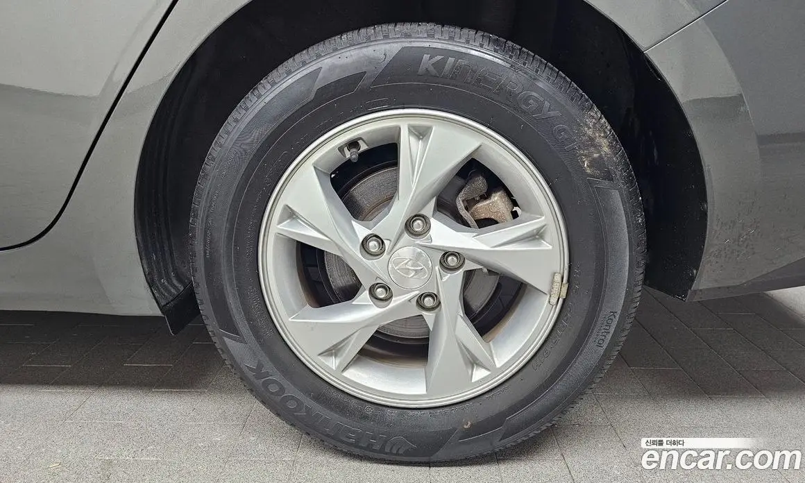 Hyundai Avante 2022 1.6 автомат (гидро), фото 6 Hyundai Avante 2022 1.6 автомат (гидро), фото 6