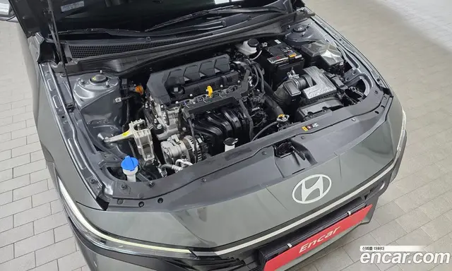 Hyundai Avante 2023 1.6 автомат (гидро), миниатюра 5 Hyundai Avante 2023 1.6 автомат (гидро), миниатюра 5