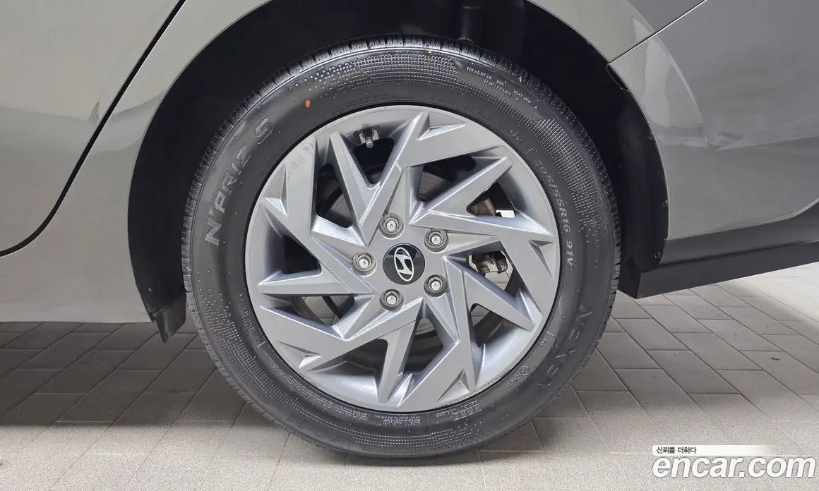 Hyundai Avante 2023 1.6 автомат (гидро), фото 6 Hyundai Avante 2023 1.6 автомат (гидро), фото 6
