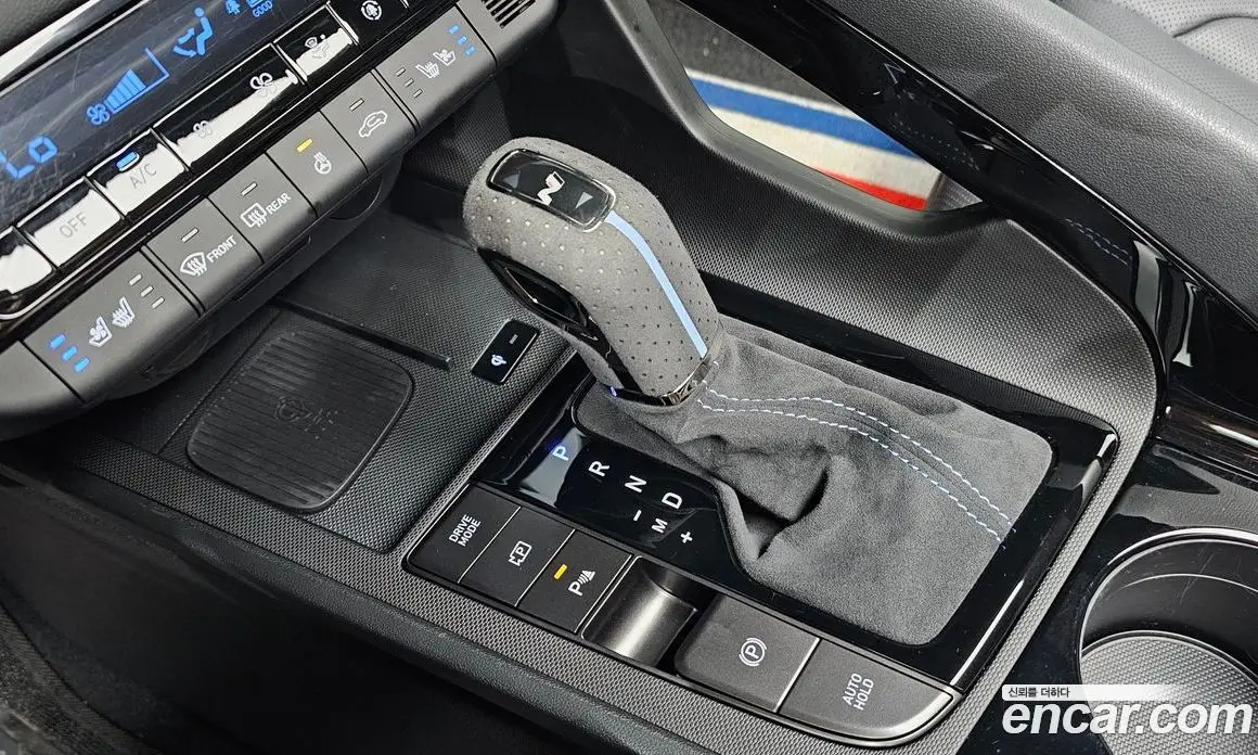 Hyundai Avante 2024 2.0 автомат (гидро), фото 11