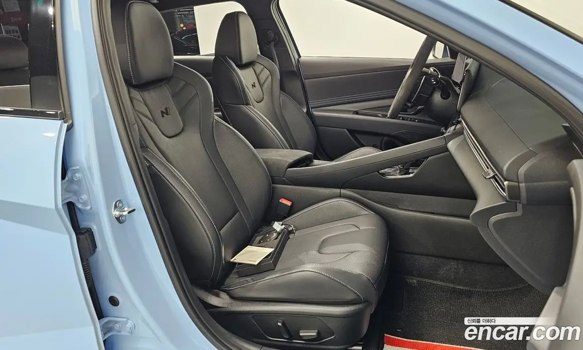 Hyundai Avante 2024 2.0 автомат (гидро), фото 16