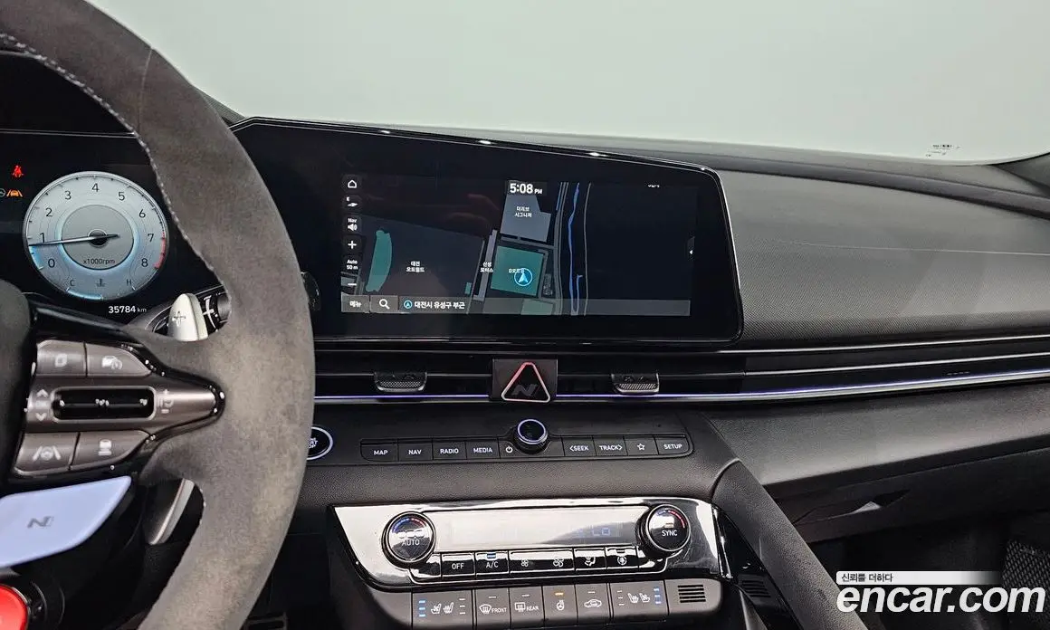 Hyundai Avante 2024 2.0 автомат (гидро), фото 18
