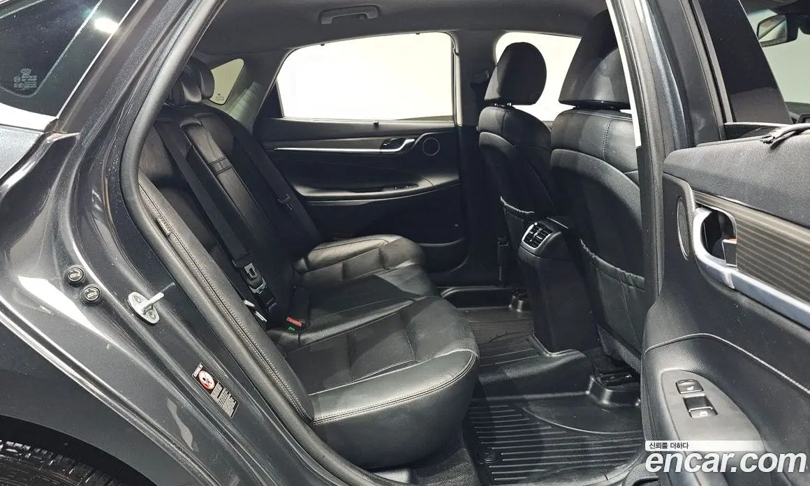 Hyundai Grandeur 2019 2.4 автомат (гидро), фото 17 Hyundai Grandeur 2019 2.4 автомат (гидро), фото 17