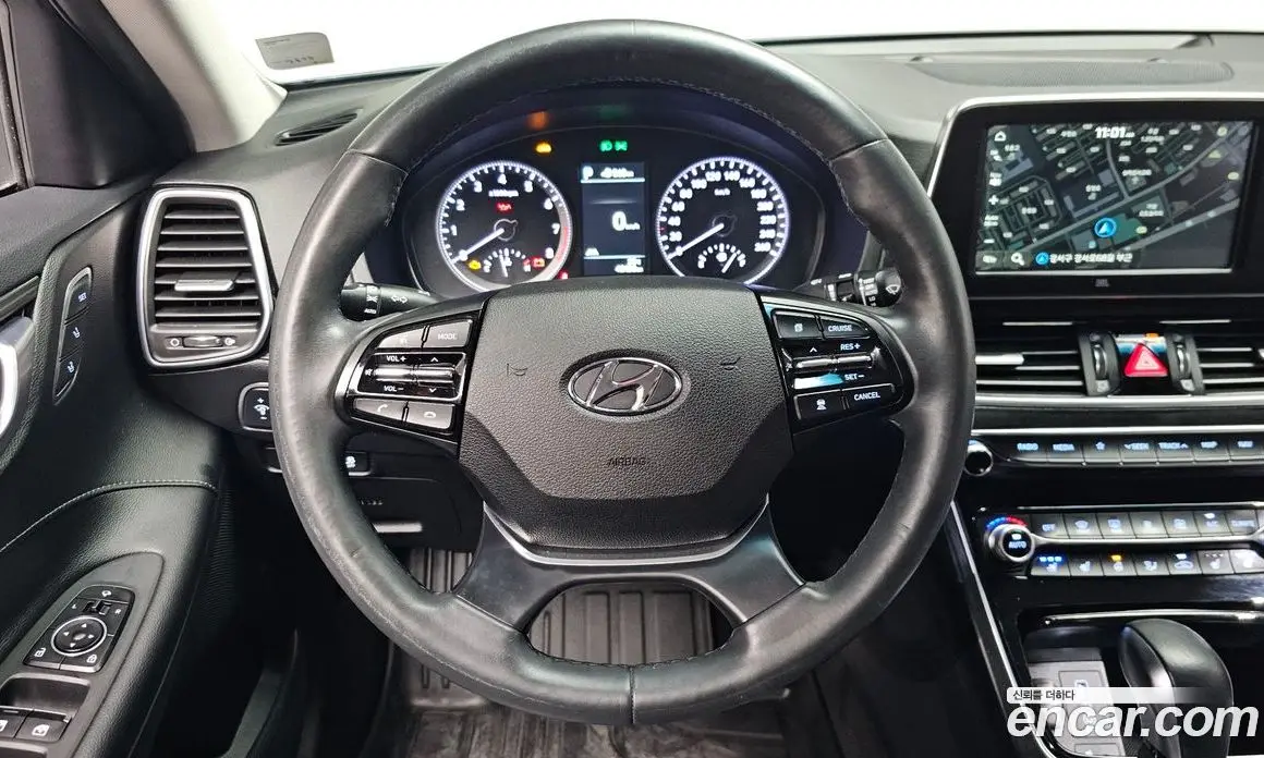 Hyundai Grandeur 2019 2.4 автомат (гидро), фото 18 Hyundai Grandeur 2019 2.4 автомат (гидро), фото 18