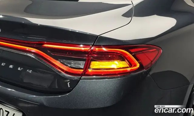 Hyundai Grandeur 2019 2.4 автомат (гидро), миниатюра 8 Hyundai Grandeur 2019 2.4 автомат (гидро), миниатюра 8