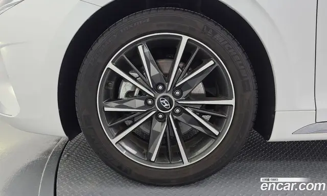 Hyundai Grandeur 2020 2.5 автомат (гидро), миниатюра 5