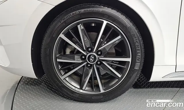 Hyundai Grandeur 2020 2.5 автомат (гидро), миниатюра 5 Hyundai Grandeur 2020 2.5 автомат (гидро), миниатюра 5