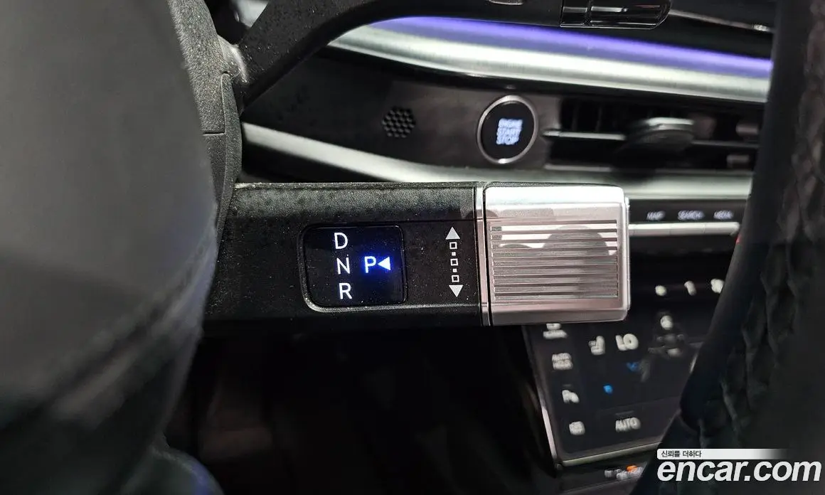 Hyundai Grandeur 2023 3.5 автомат (гидро), фото 11