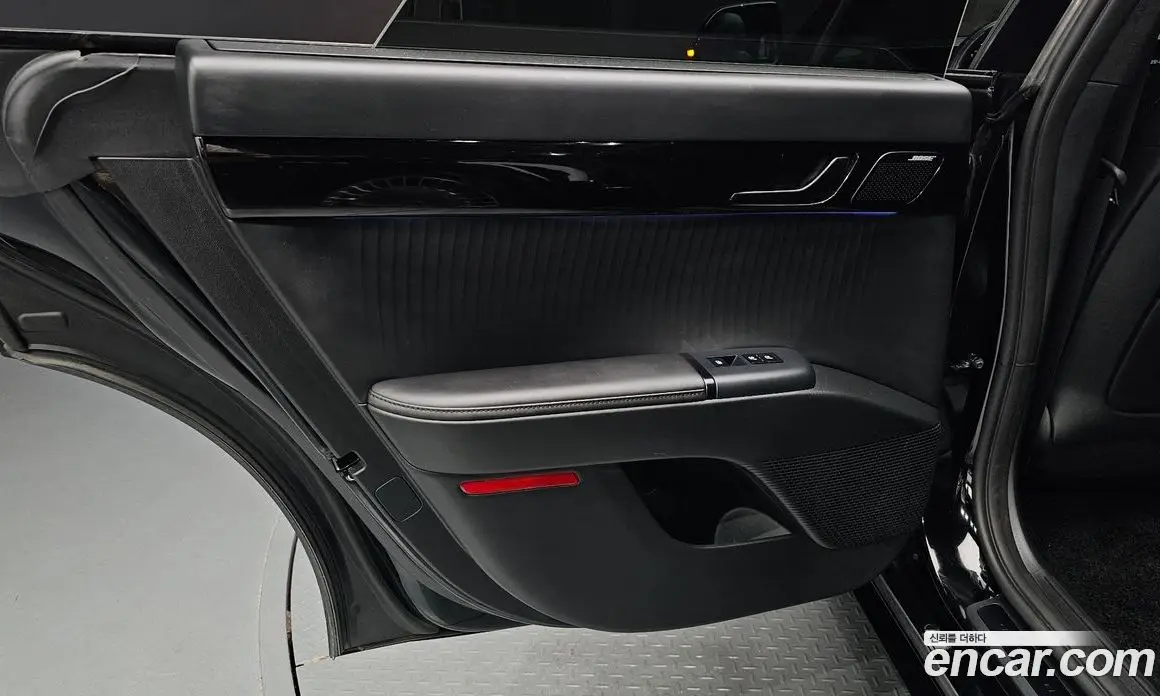 Hyundai Grandeur 2023 3.5 автомат (гидро), фото 14