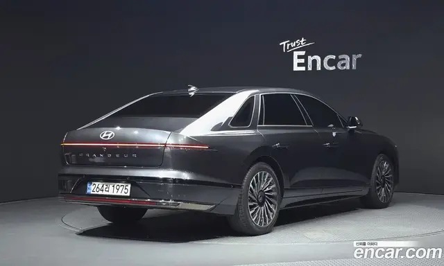 Hyundai Grandeur 2023 1.6 автомат (гидро), миниатюра 2 Hyundai Grandeur 2023 1.6 автомат (гидро), миниатюра 2