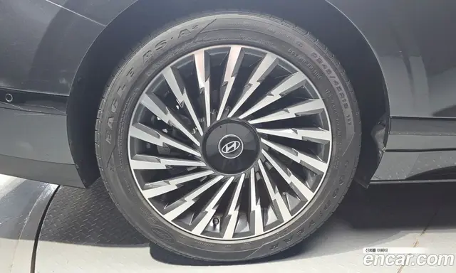 Hyundai Grandeur 2023 1.6 автомат (гидро), миниатюра 5 Hyundai Grandeur 2023 1.6 автомат (гидро), миниатюра 5