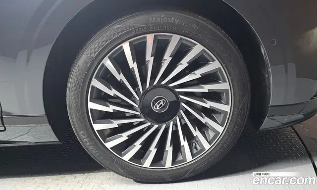 Hyundai Grandeur 2023 1.6 автомат (гидро), миниатюра 7 Hyundai Grandeur 2023 1.6 автомат (гидро), миниатюра 7