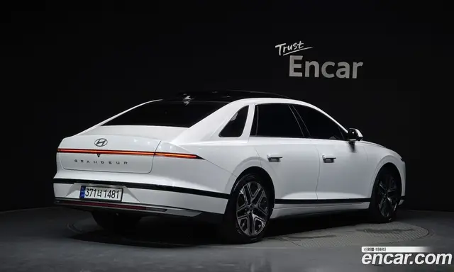 Hyundai Grandeur 2023 2.5 автомат (гидро), миниатюра 2 Hyundai Grandeur 2023 2.5 автомат (гидро), миниатюра 2