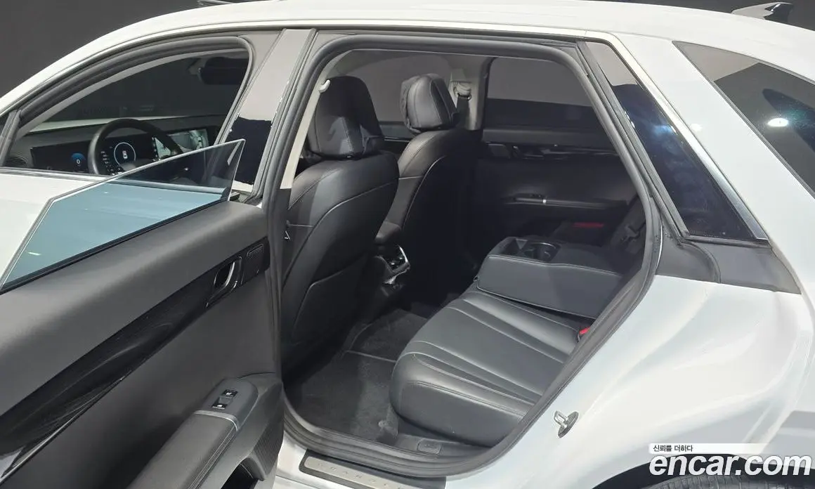 Hyundai Grandeur 2023 2.5 автомат (гидро), фото 17 Hyundai Grandeur 2023 2.5 автомат (гидро), фото 17
