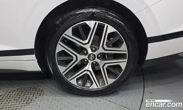 Hyundai Grandeur 2023 2.5 автомат (гидро), миниатюра 7 Hyundai Grandeur 2023 2.5 автомат (гидро), миниатюра 7