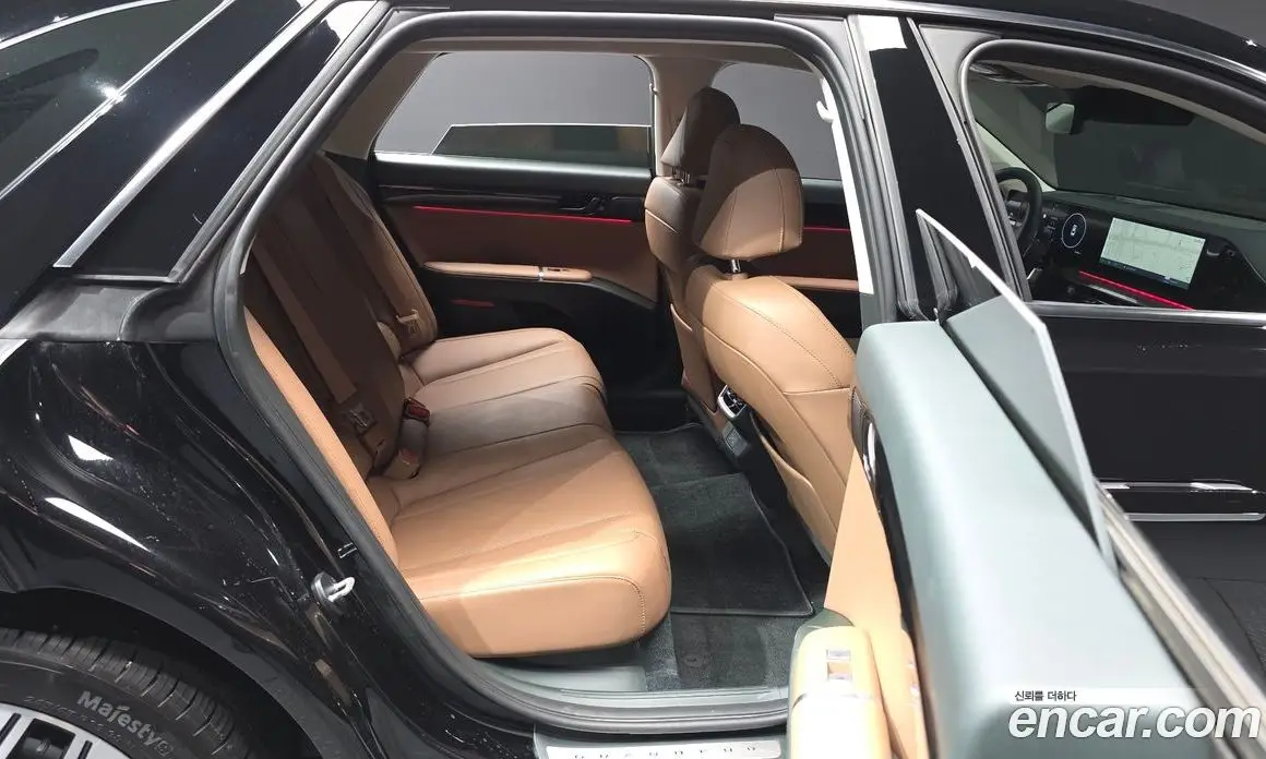 Hyundai Grandeur 2024 2.5 автомат (гидро), фото 18