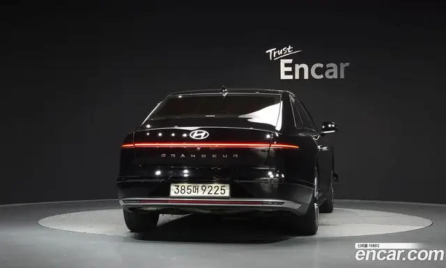Hyundai Grandeur 2024 2.5 автомат (гидро), миниатюра 4