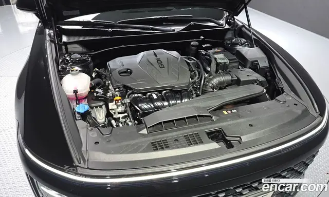Hyundai Grandeur 2024 2.5 автомат (гидро), миниатюра 6