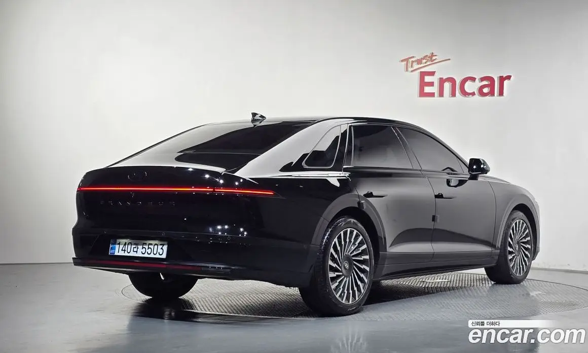 Hyundai Grandeur 2024 1.6 автомат (гидро), фото 1 Hyundai Grandeur 2024 1.6 автомат (гидро), фото 1