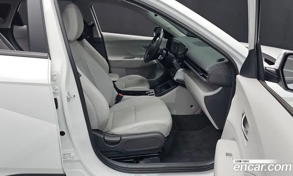 Hyundai Kona 2024 2.0 автомат (гидро), фото 16 Hyundai Kona 2024 2.0 автомат (гидро), фото 16