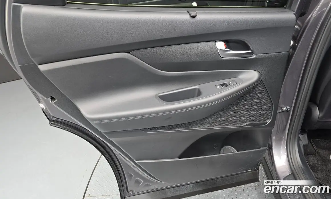 Hyundai Santa Fe 2022 2.2 автомат (гидро), фото 15