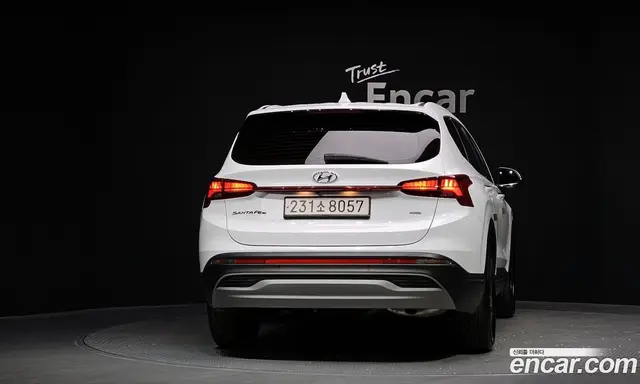 Hyundai Santa Fe 2023 1.6 автомат (гидро), миниатюра 4