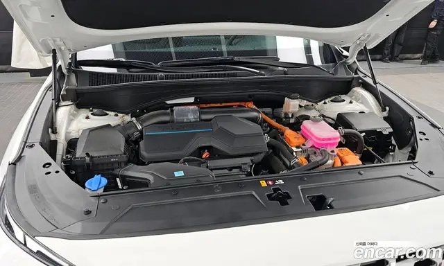 Hyundai Santa Fe 2023 1.6 автомат (гидро), миниатюра 6