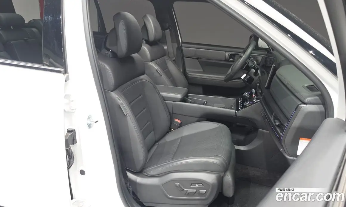 Hyundai Santa Fe 2024 1.6 автомат (гидро), фото 16