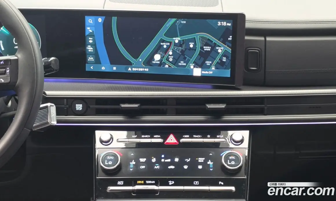 Hyundai Santa Fe 2024 1.6 автомат (гидро), фото 20