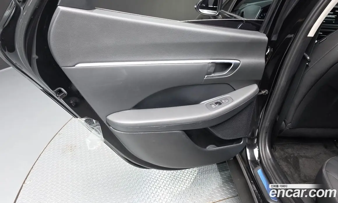 Hyundai Sonata 2019 2.0 автомат (гидро), фото 14