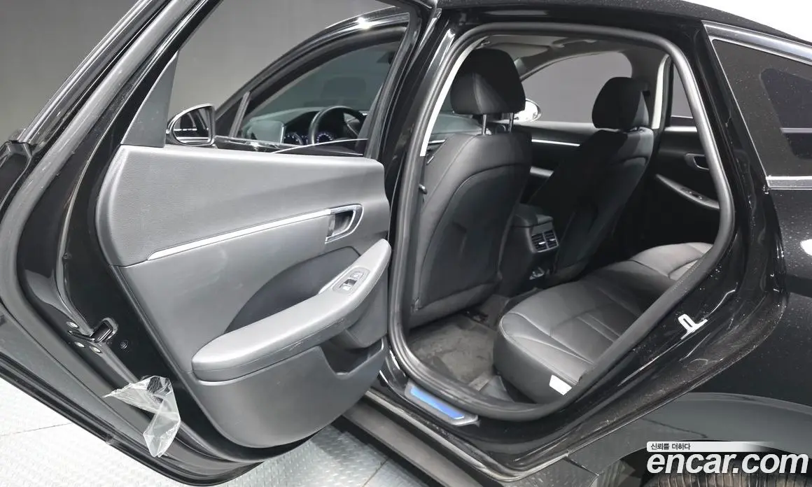 Hyundai Sonata 2019 2.0 автомат (гидро), фото 15