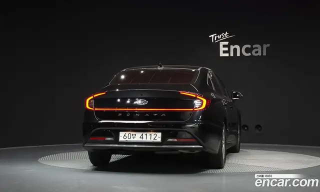 Hyundai Sonata 2019 2.0 автомат (гидро), миниатюра 3