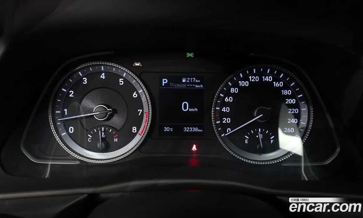 Hyundai Sonata 2019 2.0 автомат (гидро), фото 10
