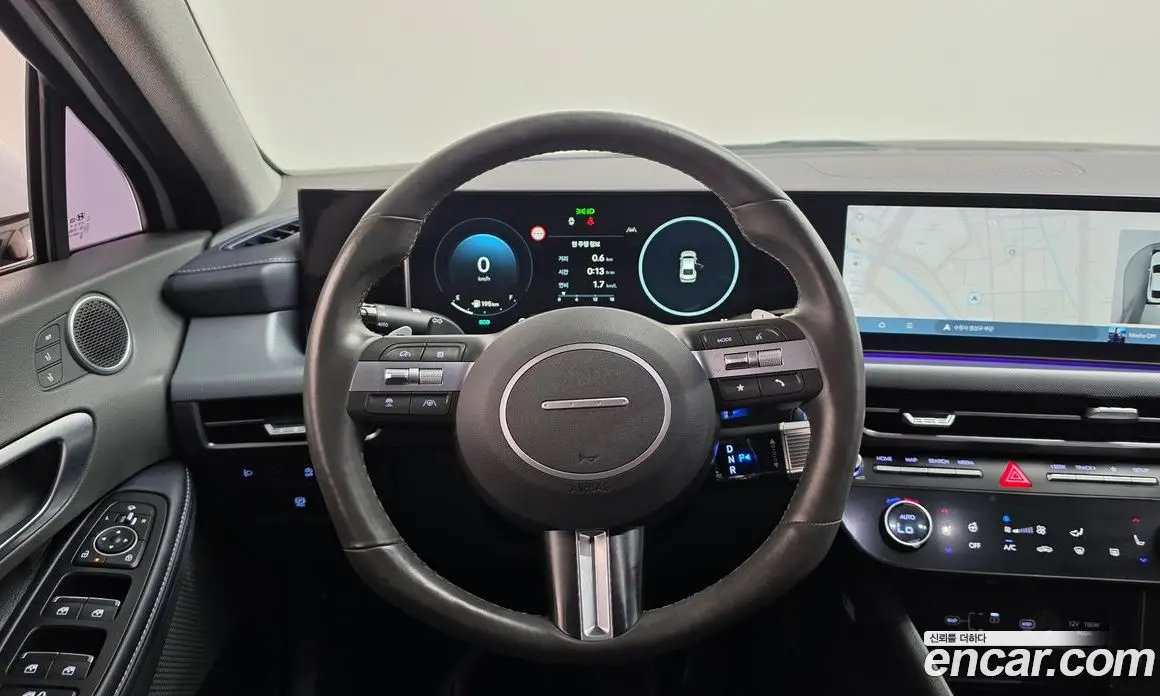 Hyundai Sonata 2023 2.0 автомат (гидро), фото 19