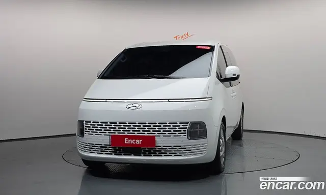 Hyundai Staria 2023 3.5 автомат (гидро), миниатюра 2