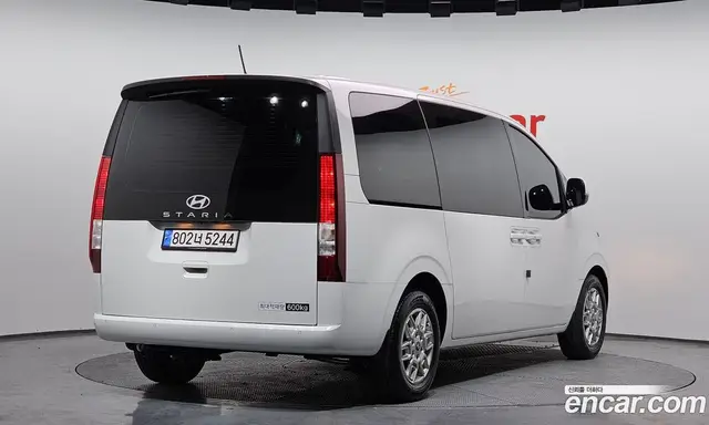 Hyundai Staria 2024 2.2 автомат (гидро), миниатюра 2