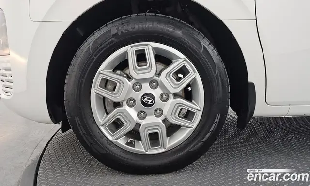 Hyundai Staria 2024 2.2 автомат (гидро), миниатюра 5
