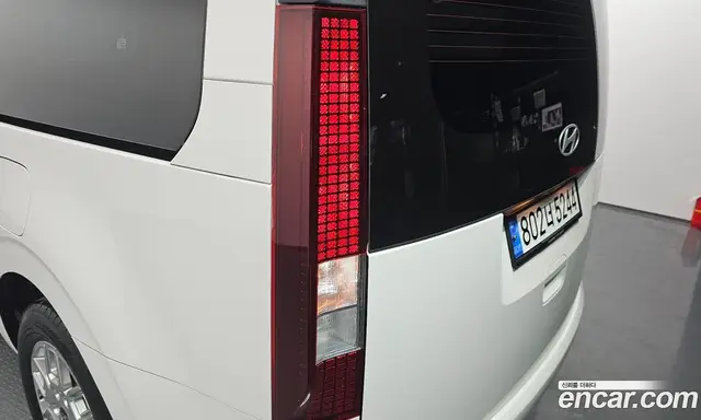 Hyundai Staria 2024 2.2 автомат (гидро), миниатюра 9