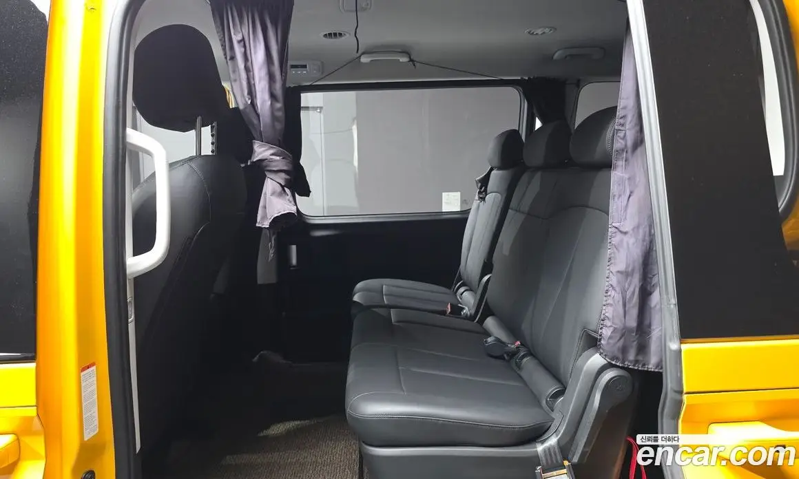 Hyundai Staria 2024 3.5 автомат (гидро), фото 17