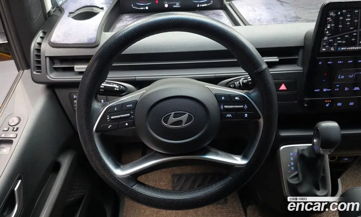 Hyundai Staria 2024 3.5 автомат (гидро), фото 18