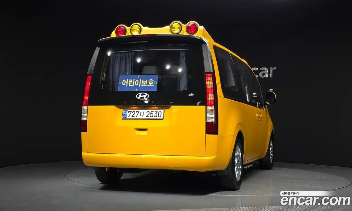 Hyundai Staria 2024 3.5 автомат (гидро), фото 4