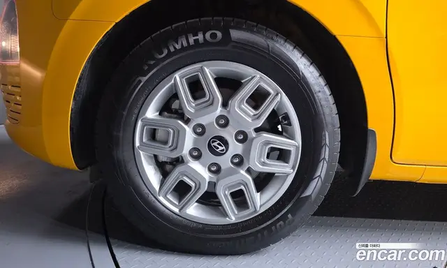 Hyundai Staria 2024 3.5 автомат (гидро), миниатюра 5